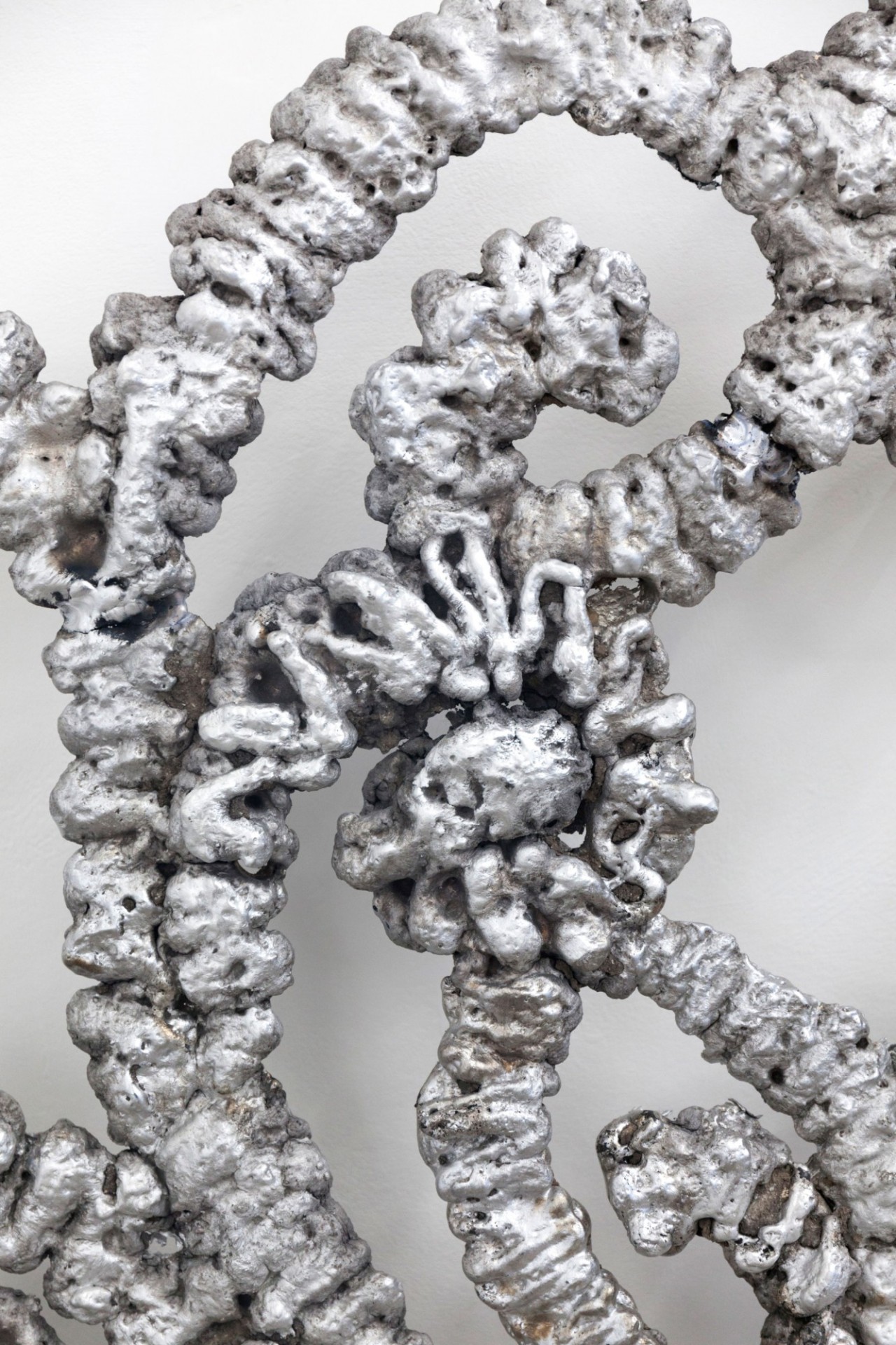 Nelson Pernisco - Fondere l'universo per saldare il mondo